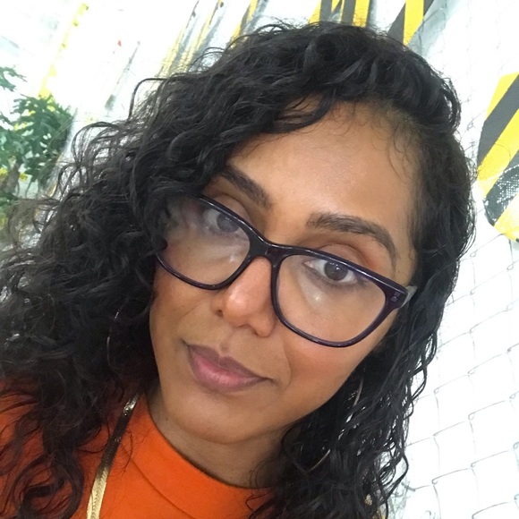 Meet your Posher, Chelsea - Picture 1 of 1